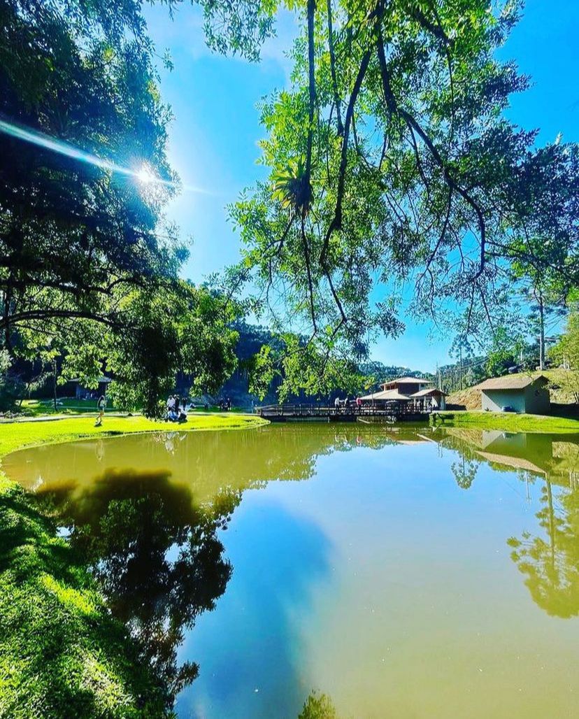 f9dd86a6-5fb4-43df-ba3d-6000dd969b46