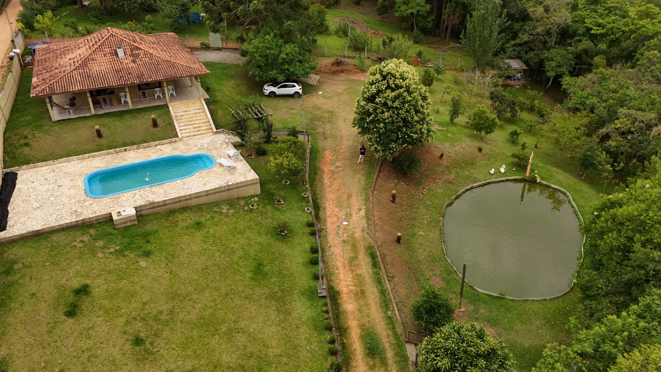 601d6813-d4f3-4a27-806f-9e0d9617d463