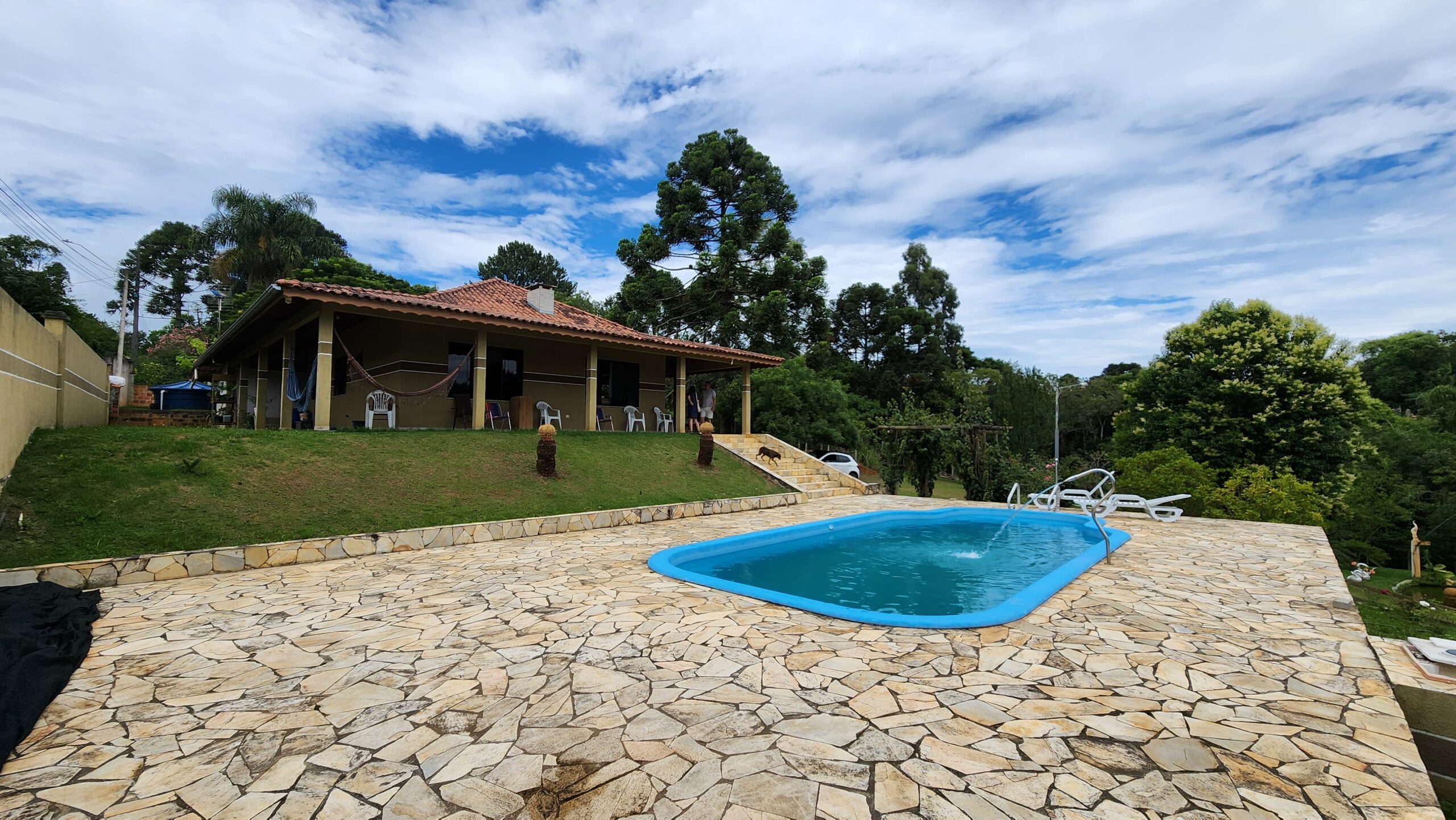 9015a163-a7a6-4d42-a9ea-66a5dabe00e4