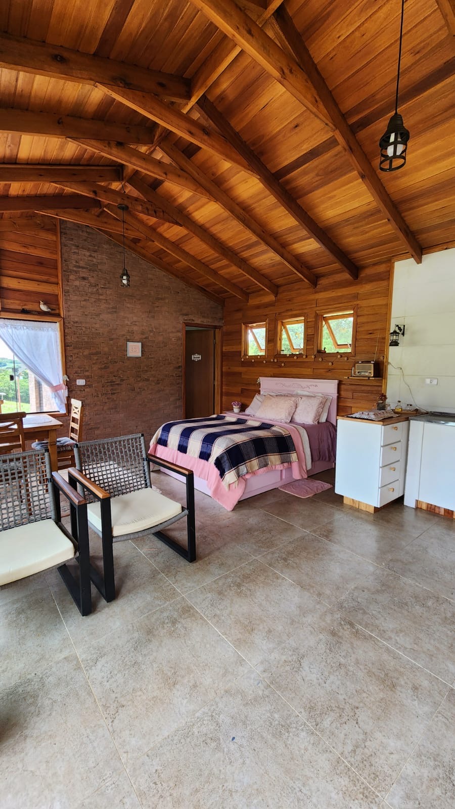 998ef724-aa15-42f9-804b-3ac1df48fba5