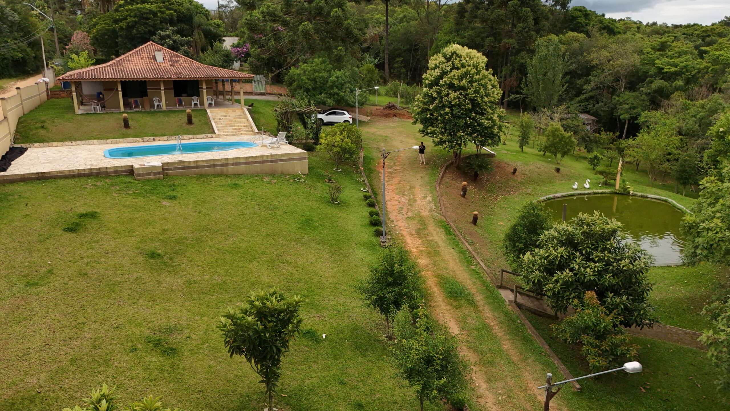 f3f6084e-82af-4476-8a89-0b05385eda71