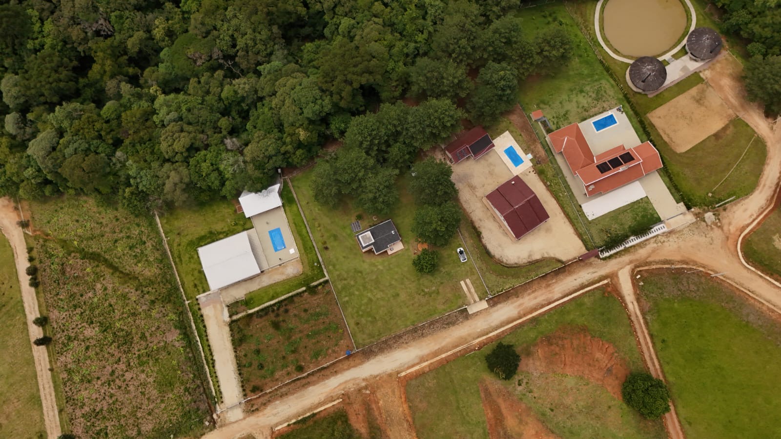 f42294d7-e729-4f52-b70c-8c20a14889f4