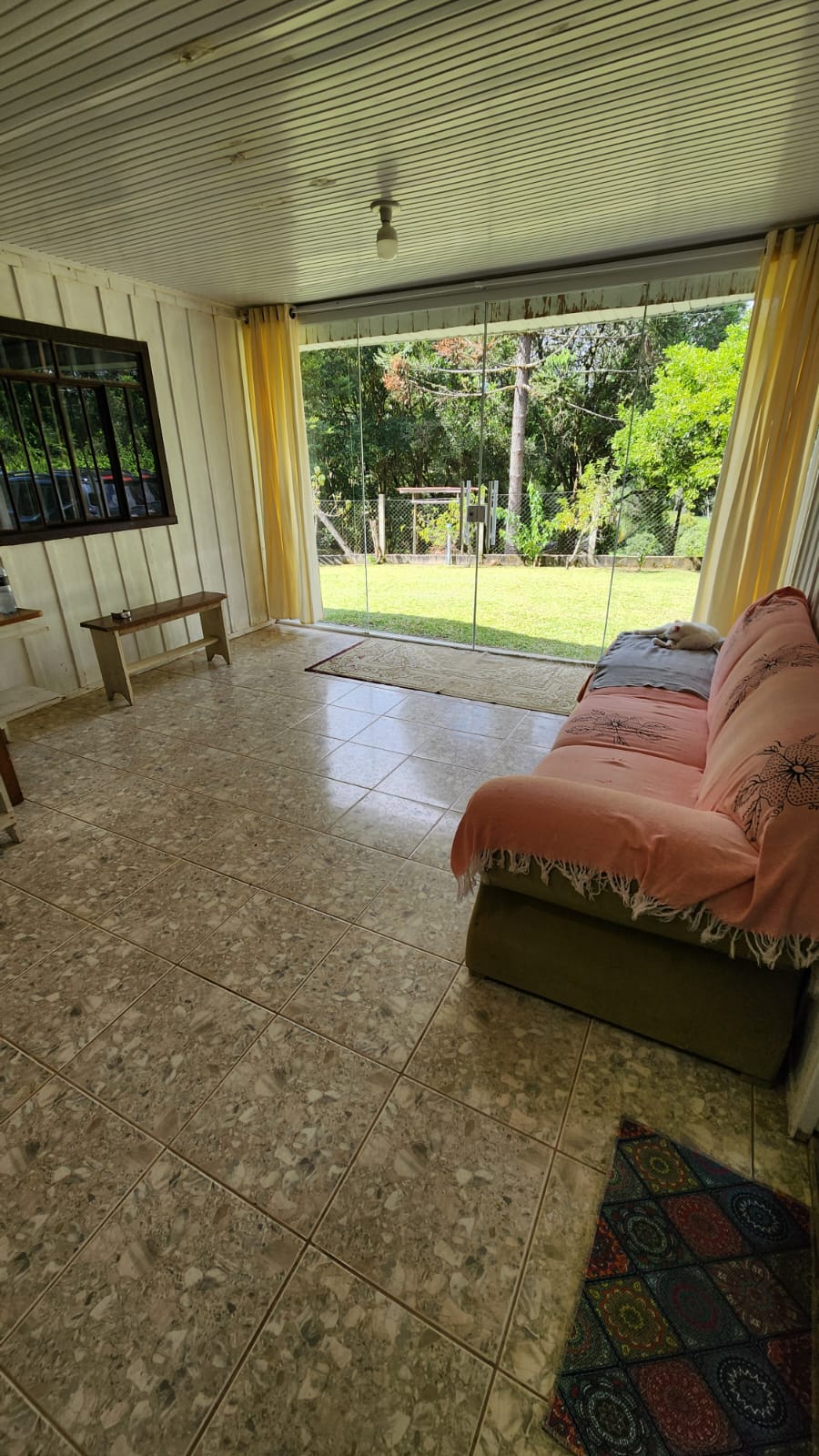 00b6717d-4e69-4217-9a10-218b36dc1f54