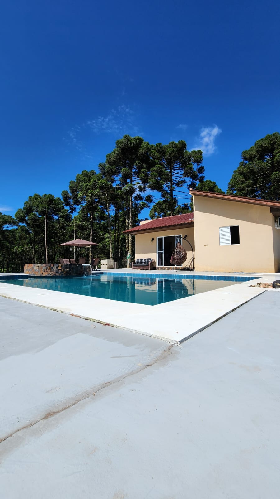 e6e55fc4-48ac-49cb-9dcf-6f5afbb74539